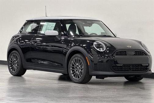 2025 MINI Hardtop Cooper