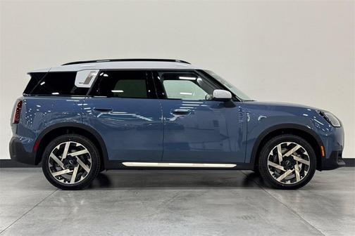 2025 MINI Countryman S