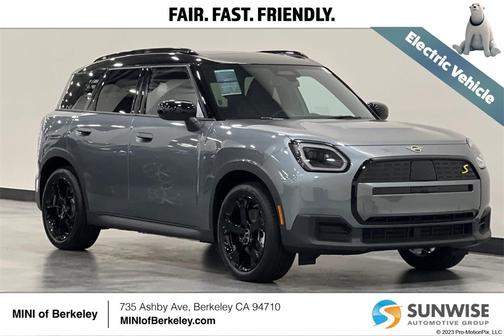 2025 MINI Countryman Base