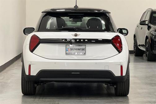 2025 MINI Hardtop Cooper