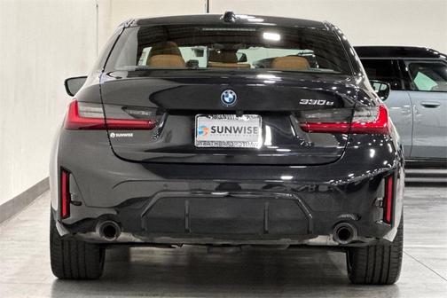 2023 BMW 330e 330e