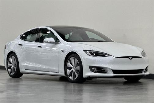 2020 Tesla Model S Performance