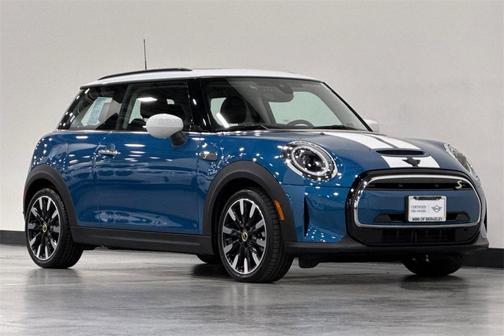 2024 MINI SE Hardtop Cooper