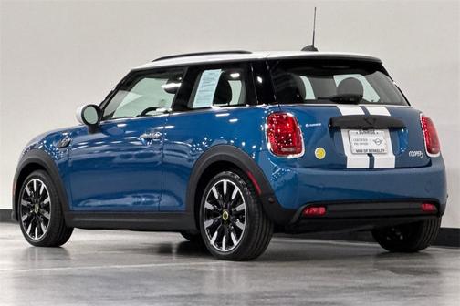 2024 MINI SE Hardtop Cooper