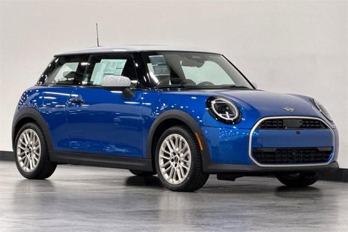 2025 MINI Hardtop Cooper