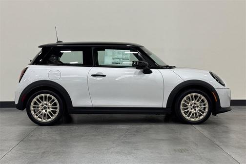 2025 MINI Hardtop Cooper