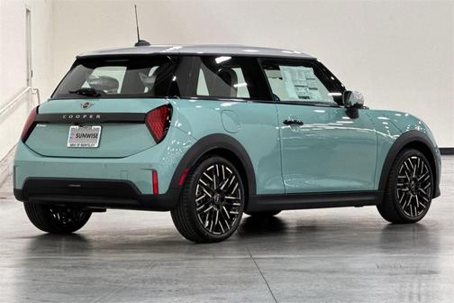 2025 MINI Hardtop Cooper