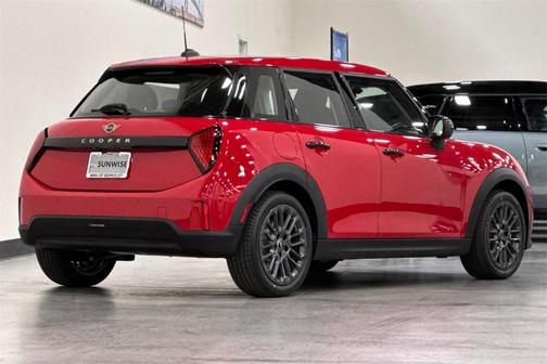 2025 MINI Hardtop C Signature Trim