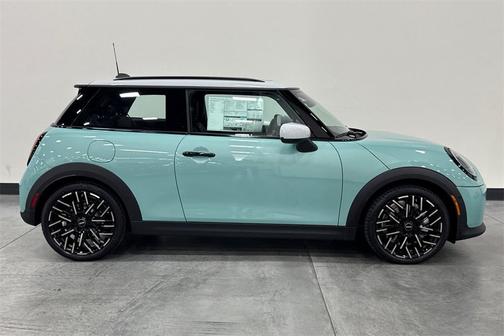 2025 MINI Hardtop Cooper