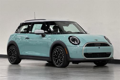 2025 MINI Hardtop Cooper