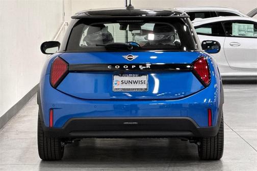 2025 MINI Hardtop Cooper