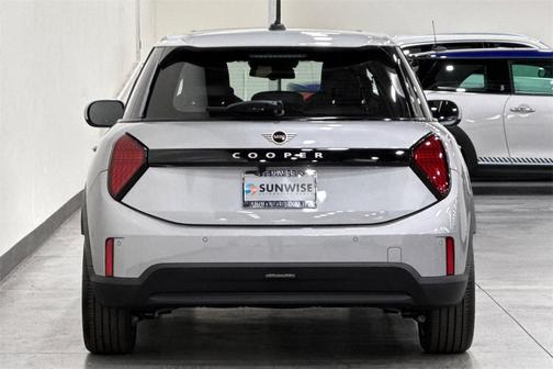 2025 MINI Hardtop C Signature Trim