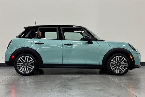 2025 MINI Hardtop Cooper S