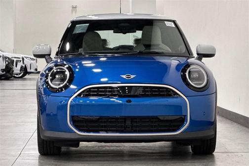 2025 MINI Hardtop Cooper