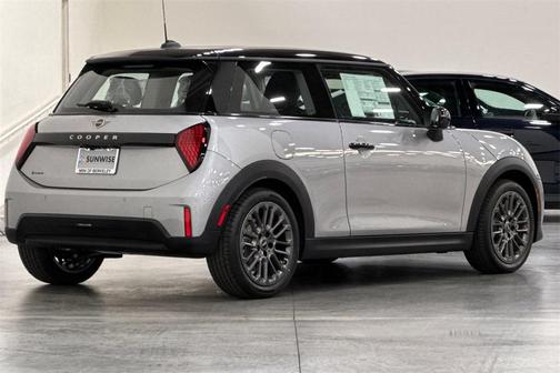 2025 MINI Hardtop Cooper