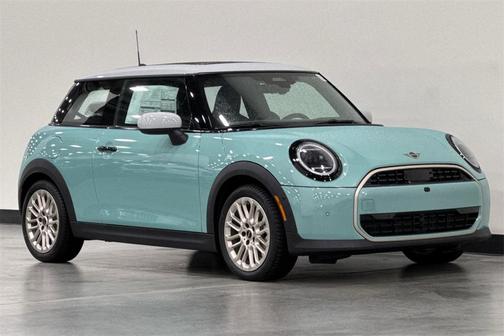 2025 MINI Hardtop Cooper