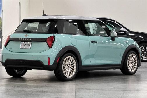 2025 MINI Hardtop Cooper
