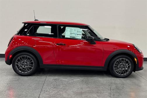 2025 MINI Hardtop C Signature Trim