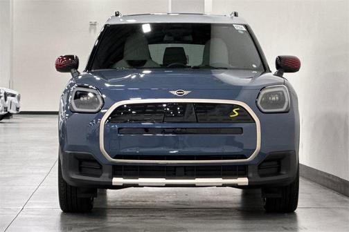 2025 MINI Countryman Base