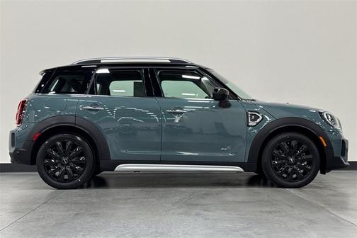 2023 MINI Countryman Cooper S