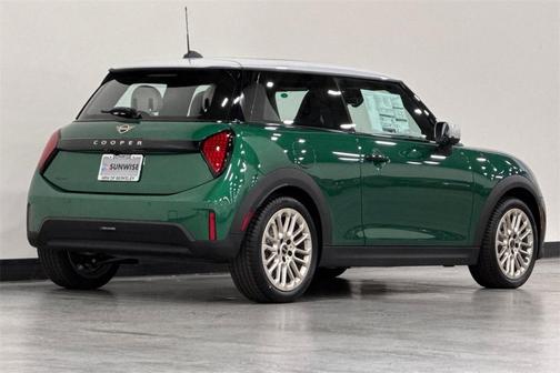 2025 MINI Hardtop Cooper