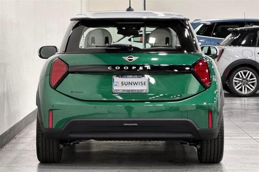 2025 MINI Hardtop Cooper