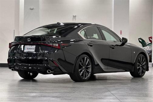 2022 Lexus IS 350 F Sport