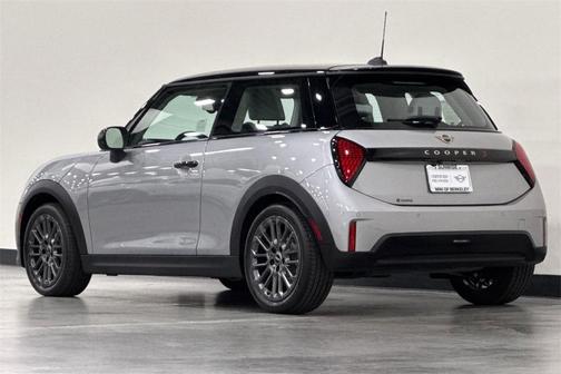 2025 MINI Hardtop SIGNATURE PLUS