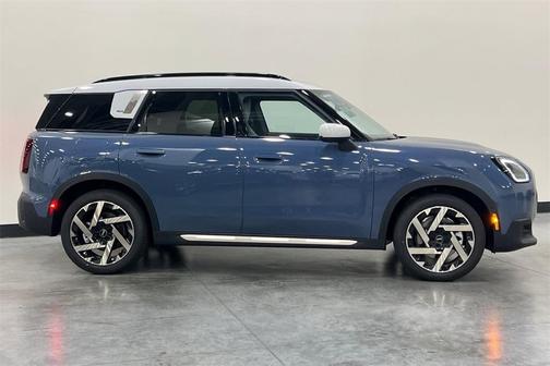2025 MINI Countryman S