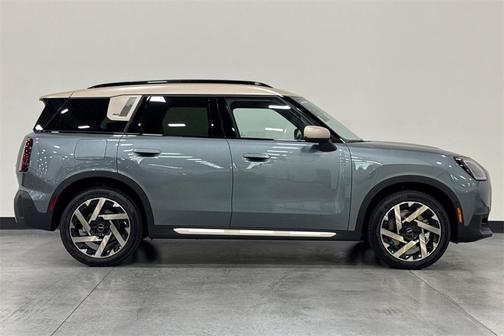 2025 MINI Countryman S