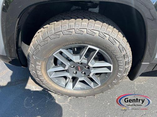 Sterling 2027 GMC Terrain AT4