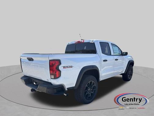 Summit White 2026 Chevrolet Colorado Trail Boss