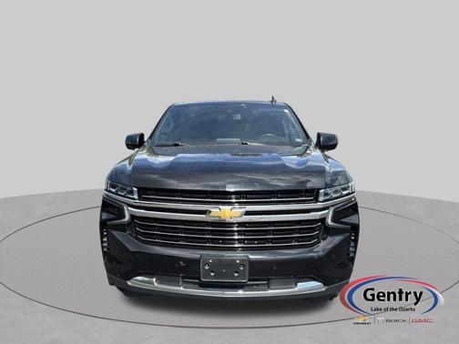 Black 2022 Chevrolet Suburban LT