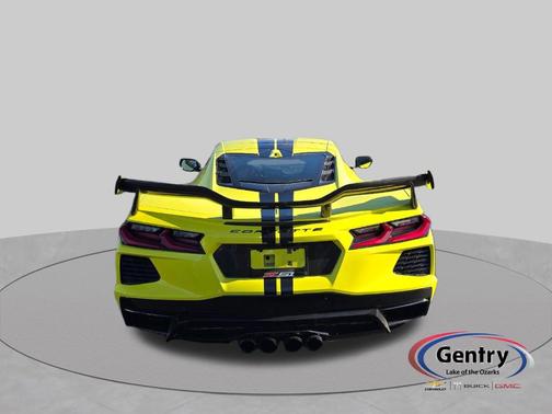 Yellow Metallic 2021 Chevrolet Corvette Stingray w/2LT