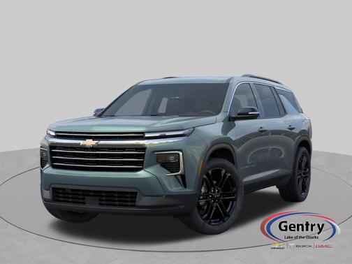 Green Metallic 2027 Chevrolet Traverse LT