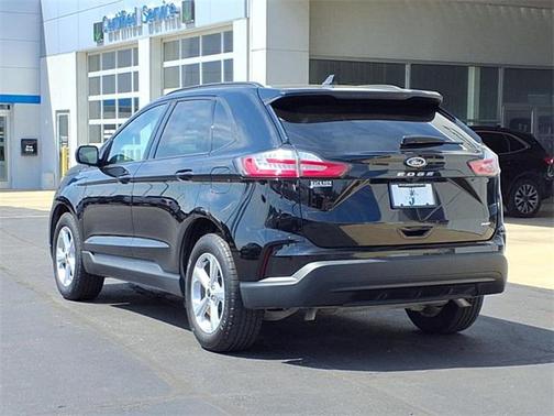 2024 Ford Edge SE