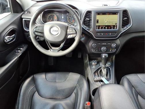 2023 Jeep Cherokee Altitude