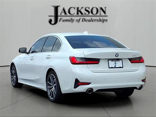 2020 BMW 330 330i