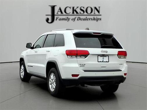 2018 Jeep Grand Cherokee Laredo E