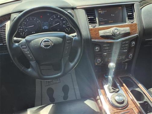 2017 Nissan Armada SL