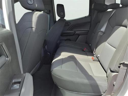 2025 Chevrolet Colorado WT