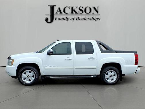 Summit White 2007 Chevrolet Avalanche 1500 LT