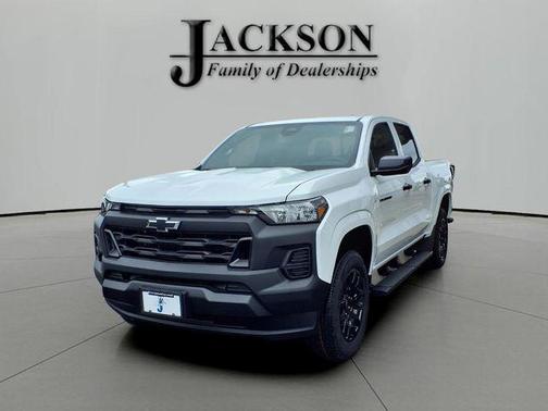 Summit White 2026 Chevrolet Colorado WT