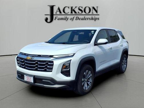 Summit White 2025 Chevrolet Equinox 1LT