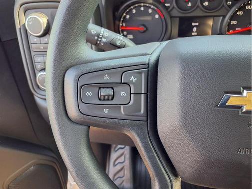 Summit White 2026 Chevrolet Silverado 2500 WT