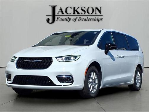 2026 Chrysler Pacifica L