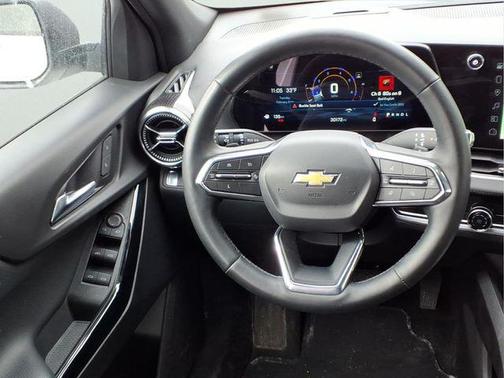 Summit White 2025 Chevrolet Equinox 1LT