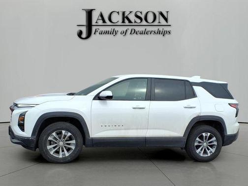 Summit White 2025 Chevrolet Equinox 1LT