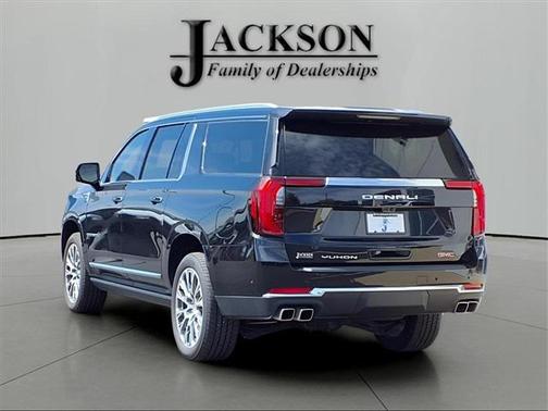 2025 GMC Yukon XL Denali