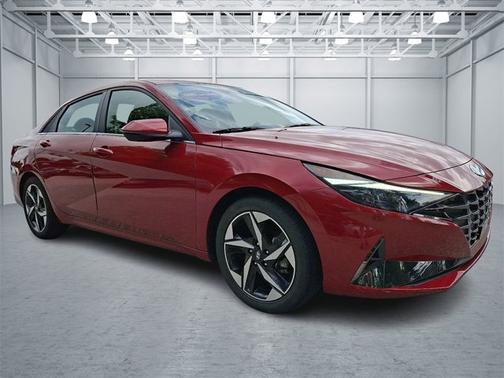 2022 Hyundai ELANTRA Limited